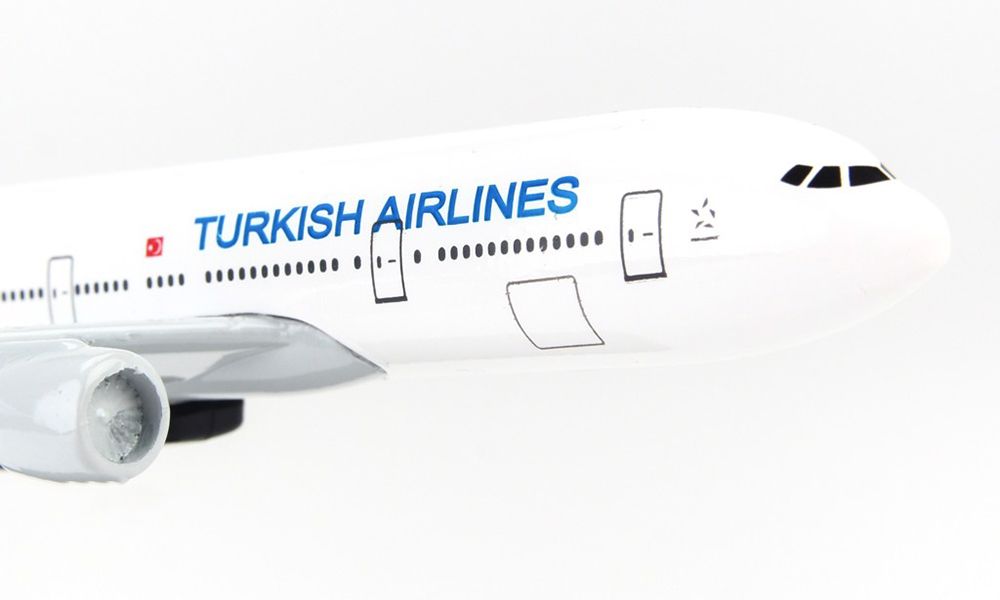 Mô hình Máy bay Turkish Airlines Boeing B777 16cm